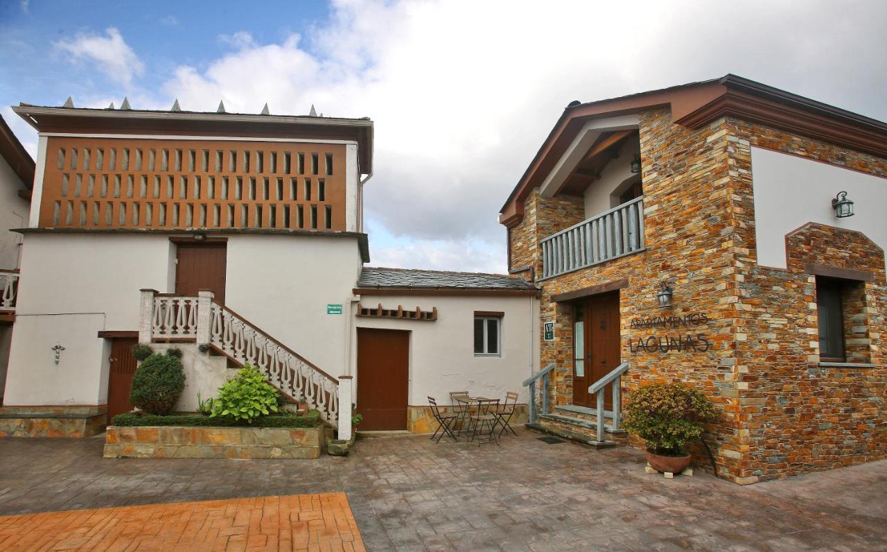 Apartamentos Lagunas Castropol Exterior photo